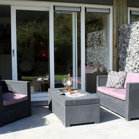 Appartement Hideaway Nr 17 - Amelander Kaap Hollum  Exterior photo