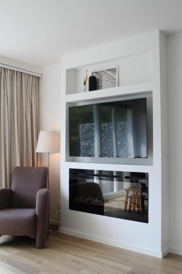 Appartement Hideaway Nr 17 - Amelander Kaap Hollum  Exterior photo