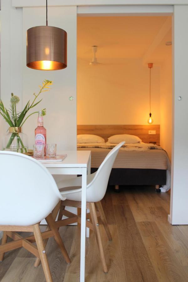 Appartement Hideaway Nr 17 - Amelander Kaap Hollum  Exterior photo